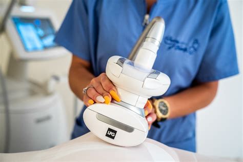 endermologie after liposuction.